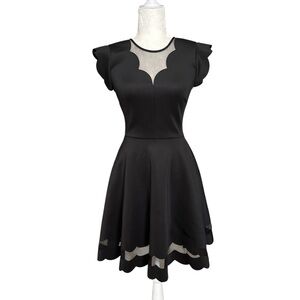 TED BAKER Sharlot Paneled Scallop Dress Black Size 0 (fits XS–S)